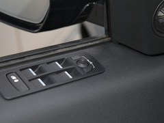 2021款 249PS R-Dynamic SE 性能科技版 5座