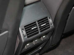 2021款 249PS R-Dynamic SE 性能科技版 5座