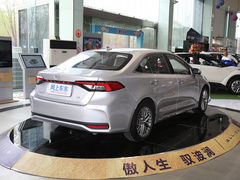 2021款 2.0L 尊贵版