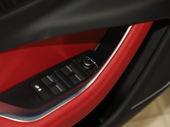2021款 2.0T 250PS 曜黑运动版
