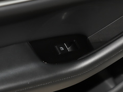 2021款 2.0L 自动质雅版