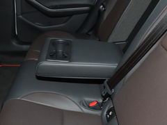 2021款 2.0L 自动质雅版