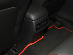 2021款 2.0L 自动质雅版