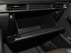 2021款 2.0L 自动质耀版