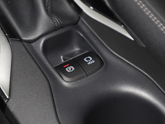 2021款 2.0L 尊享版