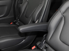 2021款 2.0T 商务版 7座