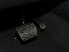 2021款 2.0T 商务版 7座