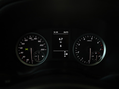 2021款 2.0T 商务版 7座