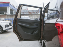 2021款 1.5L S标准型LAR