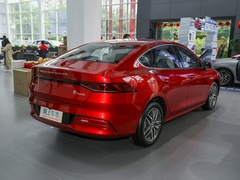 2021款 EV 500KM 尊贵型