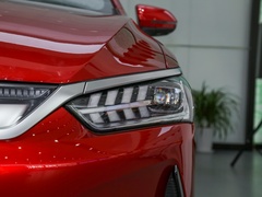 2021款 EV 500KM 尊贵型