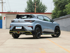 2021款 1.5T 运动版 旗舰型