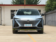 2021款 1.5T 运动版 旗舰型