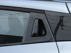 2021款 1.5T 运动版 旗舰型