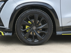 2021款 1.5T 运动版 旗舰型