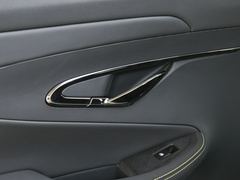 2021款 1.5T 运动版 旗舰型