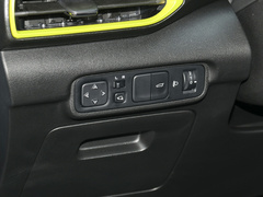 2021款 1.5T 运动版 旗舰型
