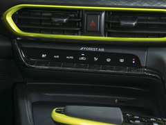 2021款 1.5T 运动版 旗舰型