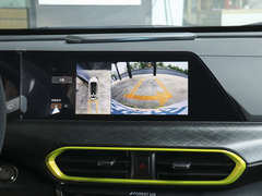 2021款 1.5T 运动版 旗舰型