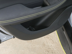 2021款 1.5T 运动版 旗舰型