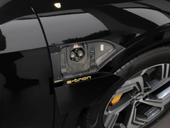 2021款 50 quattro 臻选型