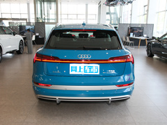 2021款 50 quattro 臻选型