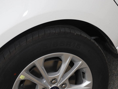 2021款 1.5L 自动铂金版
