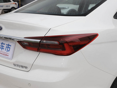 2021款 1.5L 自动铂金版
