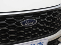 2021款 1.5L 自动铂金版