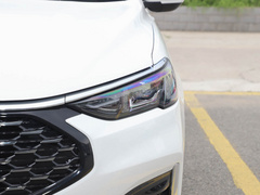 2021款 1.5L 自动铂金版
