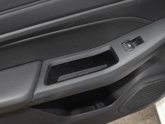 2021款 1.5L 自动铂金版