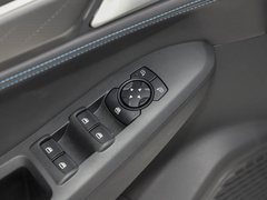 2021款 1.5L 自动铂金版