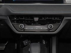 2021款 1.5L 自动铂金版