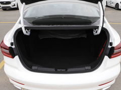 2021款 1.5L 自动铂金版