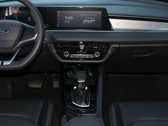 2021款 1.5L 自动铂金版