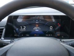 2021款 1.5L 自动铂金版