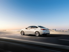 2021款 1.5L 自动荣耀版