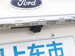 2021款 1.5L 自动荣耀版