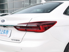2021款 1.5L 自动荣耀版