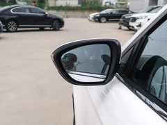 2021款 1.5L 自动荣耀版