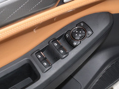 2021款 1.5L 自动荣耀版