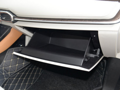 2021款 诸葛版 1.6T DCT卧龙 7座