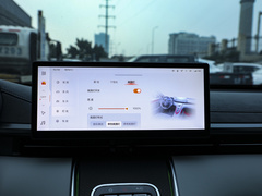 2022款 555km 豪华版