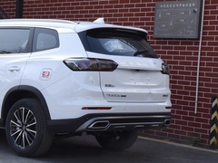 2022款 PHEV 1.5T都市e+