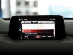 2021款 2.5L 自动两驱黑骑士