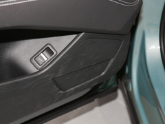 2022款 40 e-tron 星耀型 锦衣套装