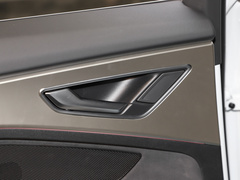 2022款 40 e-tron 星耀型 锦衣套装