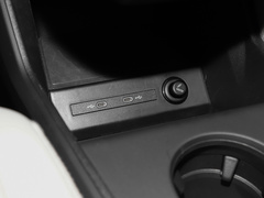 2022款 40 e-tron 星耀型 锦衣套装