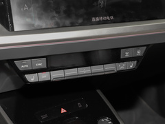 2022款 40 e-tron 星耀型 锦衣套装