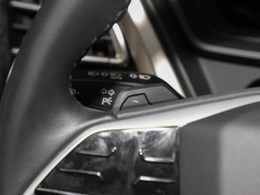 2022款 40 e-tron 星耀型 锦衣套装